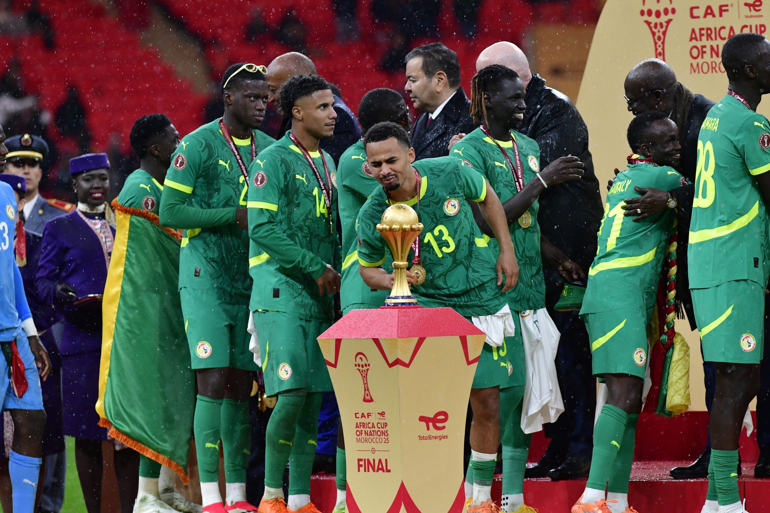 Senegal desafía la descalificación de la Copa África con un emotivo vídeo de celebración