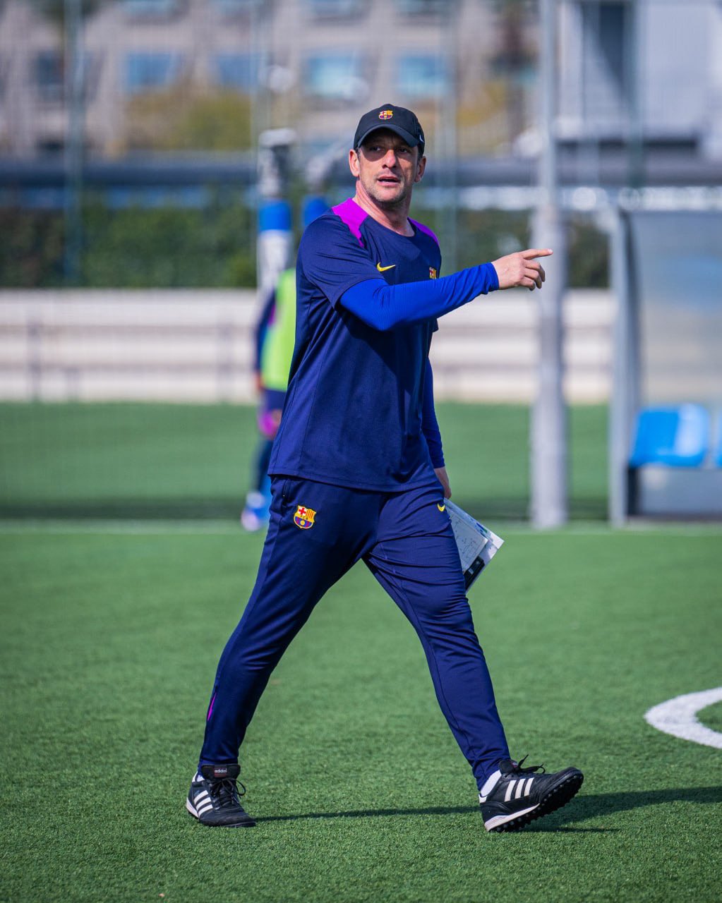 El Barça Atlètic se enfrenta a una encrucijada tras su primera derrota en casa