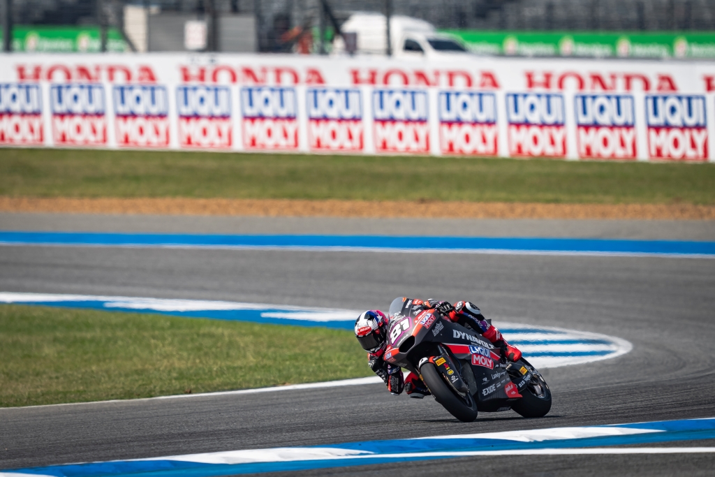 Agius Conquers Austin in a Moto2 Chaos and González Reclaims the Lead Agius Conquers Austin in a Moto2 Chaos and González Reclaims the Lead