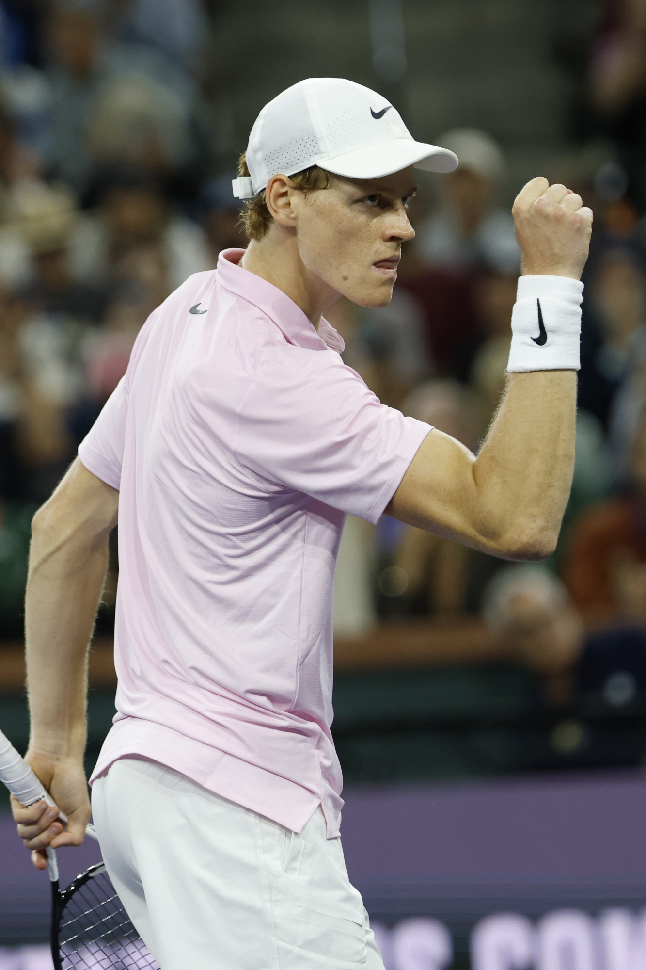 Sinner Conquers Miami in a Tournament Marked by Rain and History