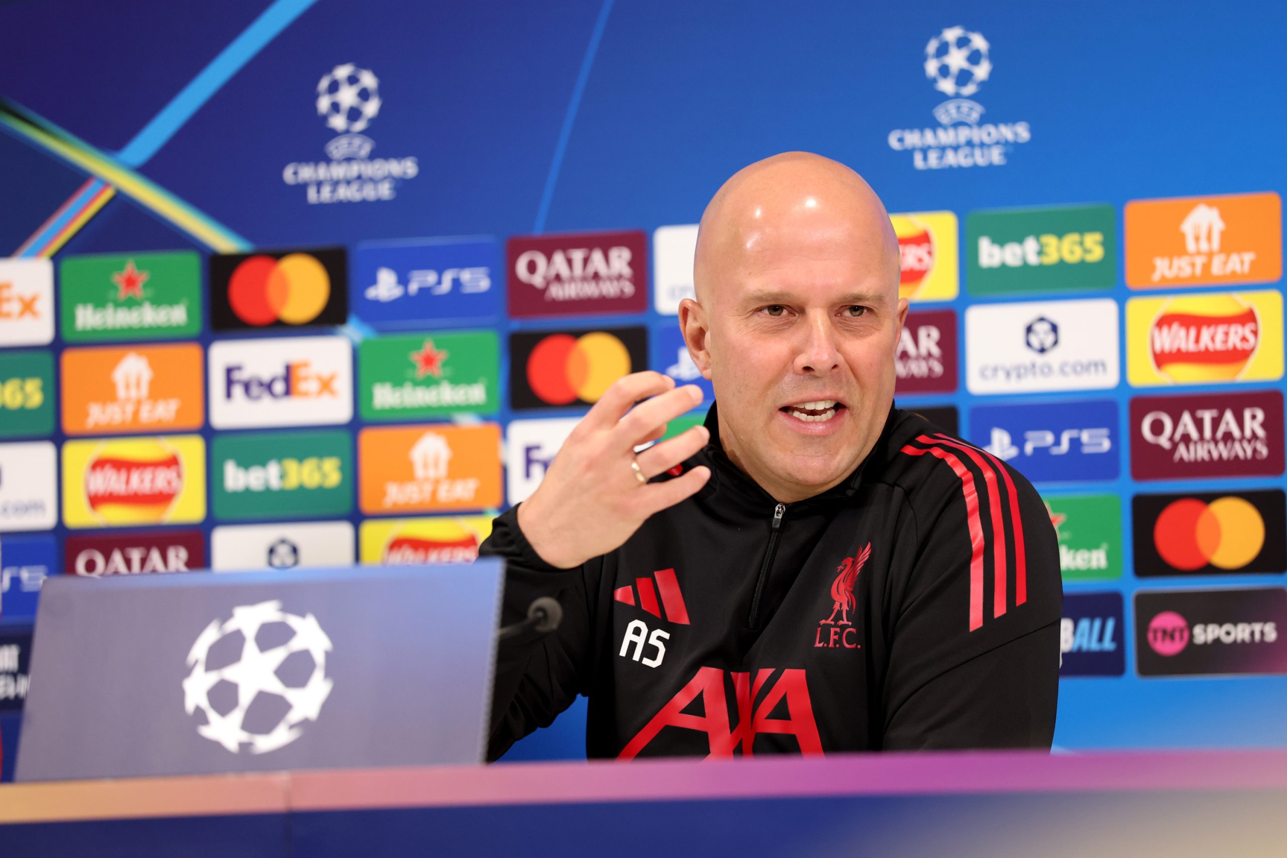 Liverpool vs Galatasaray: Arne Slot Confía en un Milagro en Anfield Liverpool vs Galatasaray: Arne Slot Confía en un Milagro en Anfield