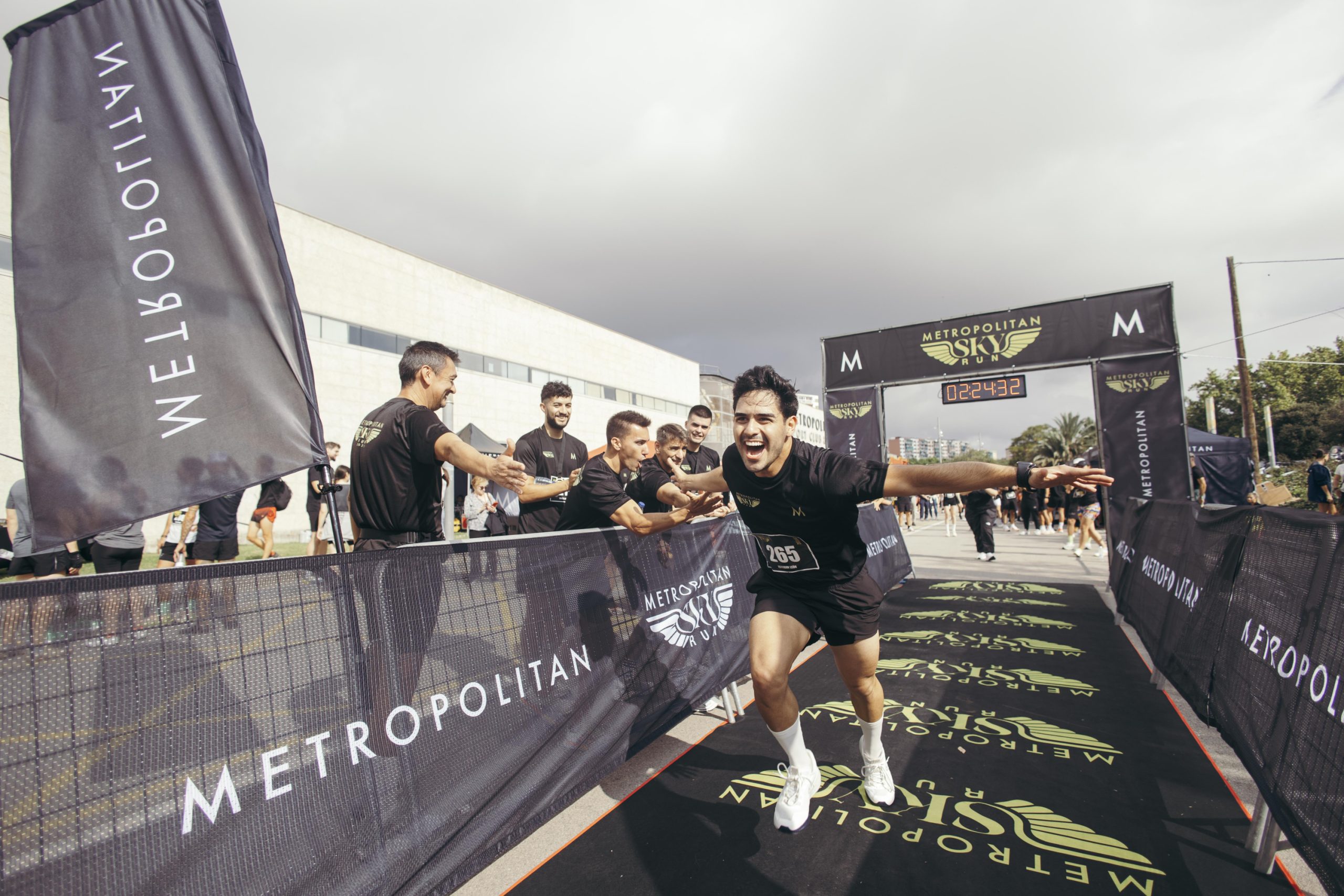 La Metropolitan SKY RUN: Un nuevo horizonte en las carreras verticales de 2026 La Metropolitan SKY RUN: Un nuevo horizonte en las carreras verticales de 2026