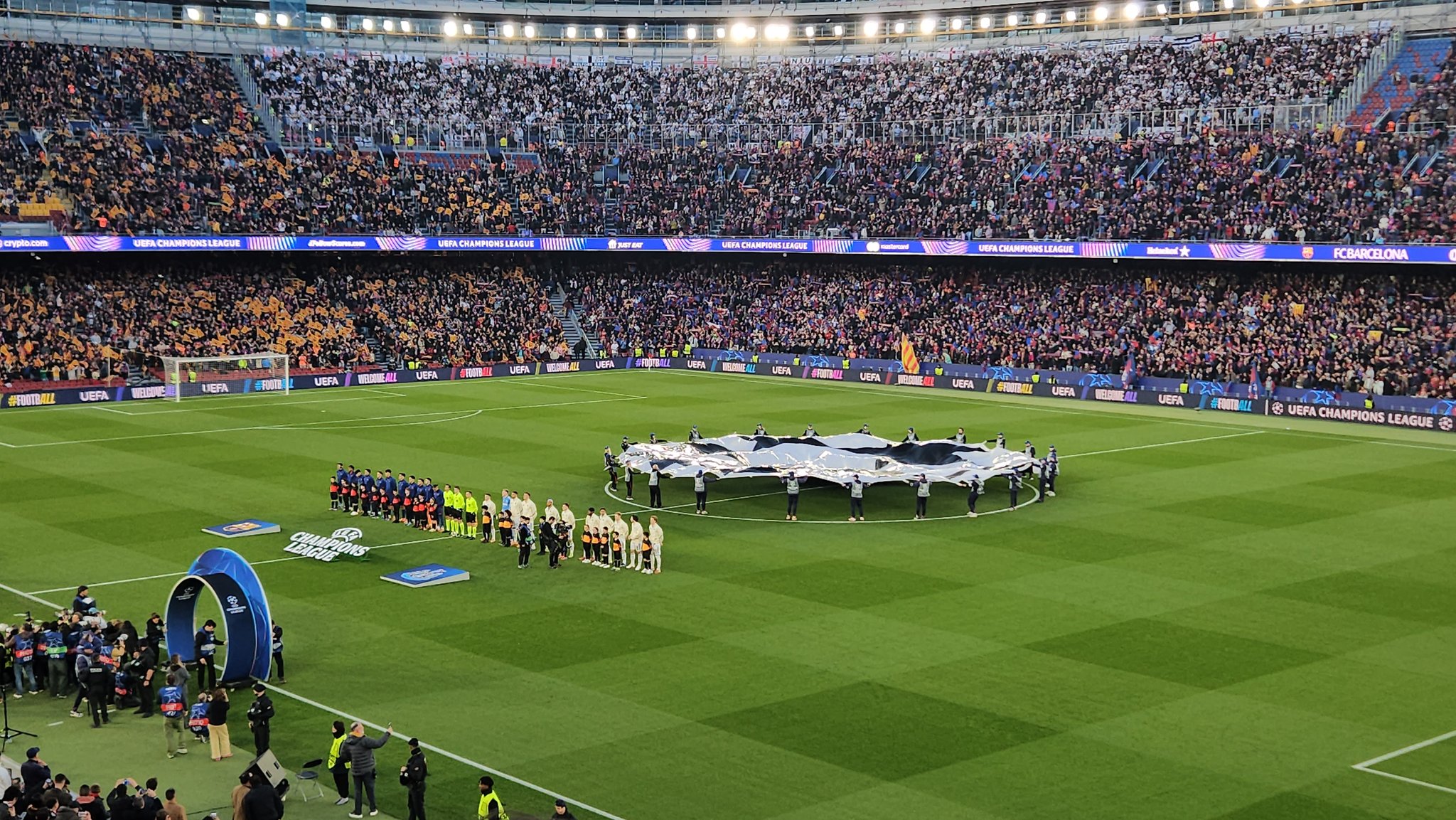 Barça facing a Crossroads: The Spotify Camp Nou and the Future of the Club
