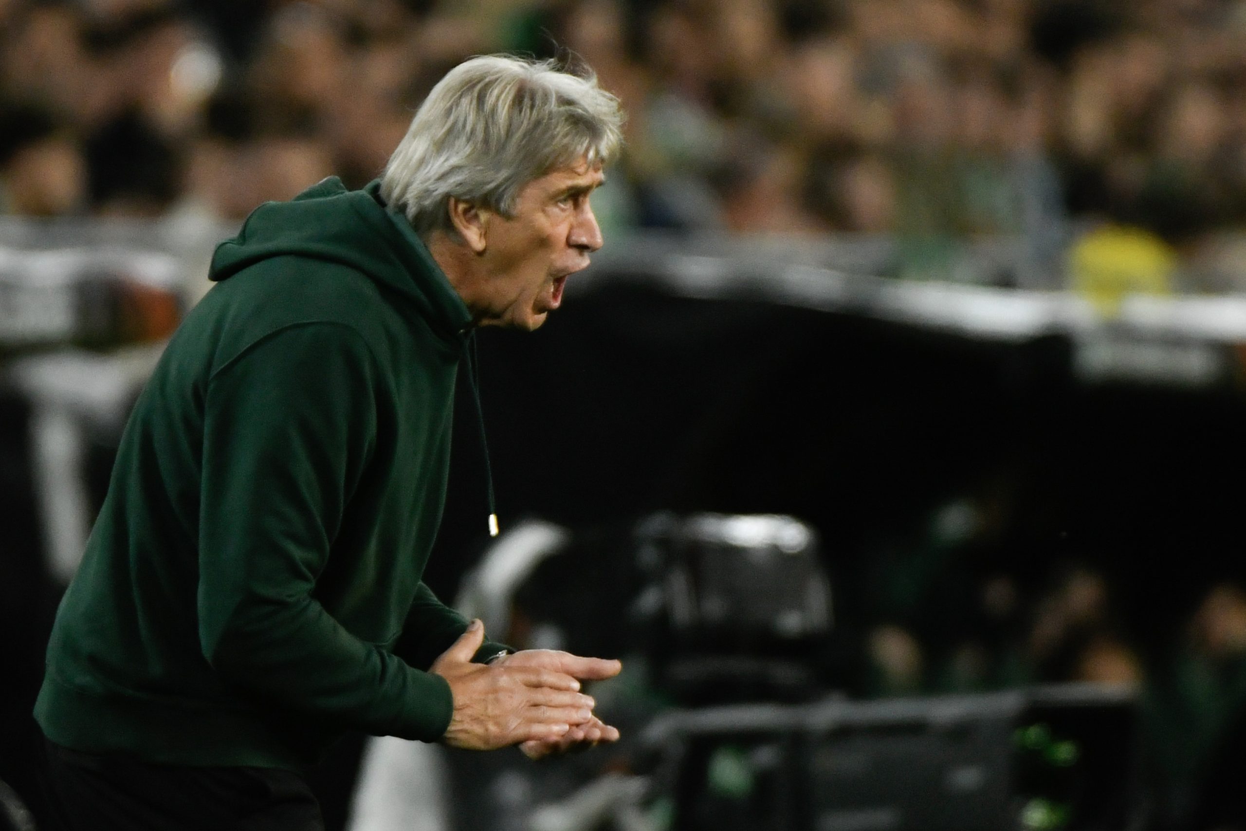 ¡Betis Histórico! Goleada Europea y Pellegrini Defiende su Temporada