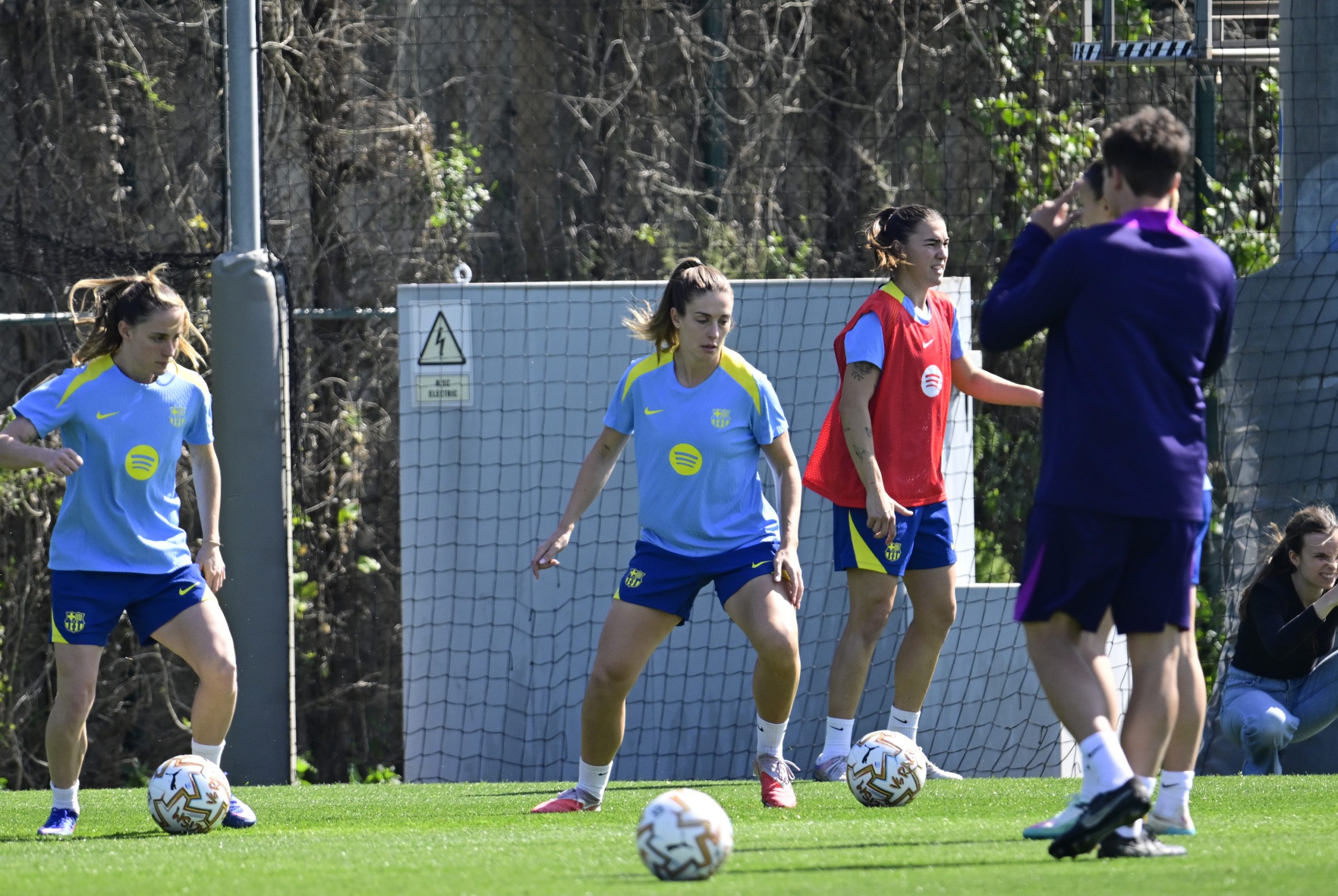 El Barça se blinda ante la 'Tsunami' de Clásicos: un test crucial contra el Athletic antes de la embestida blanca
