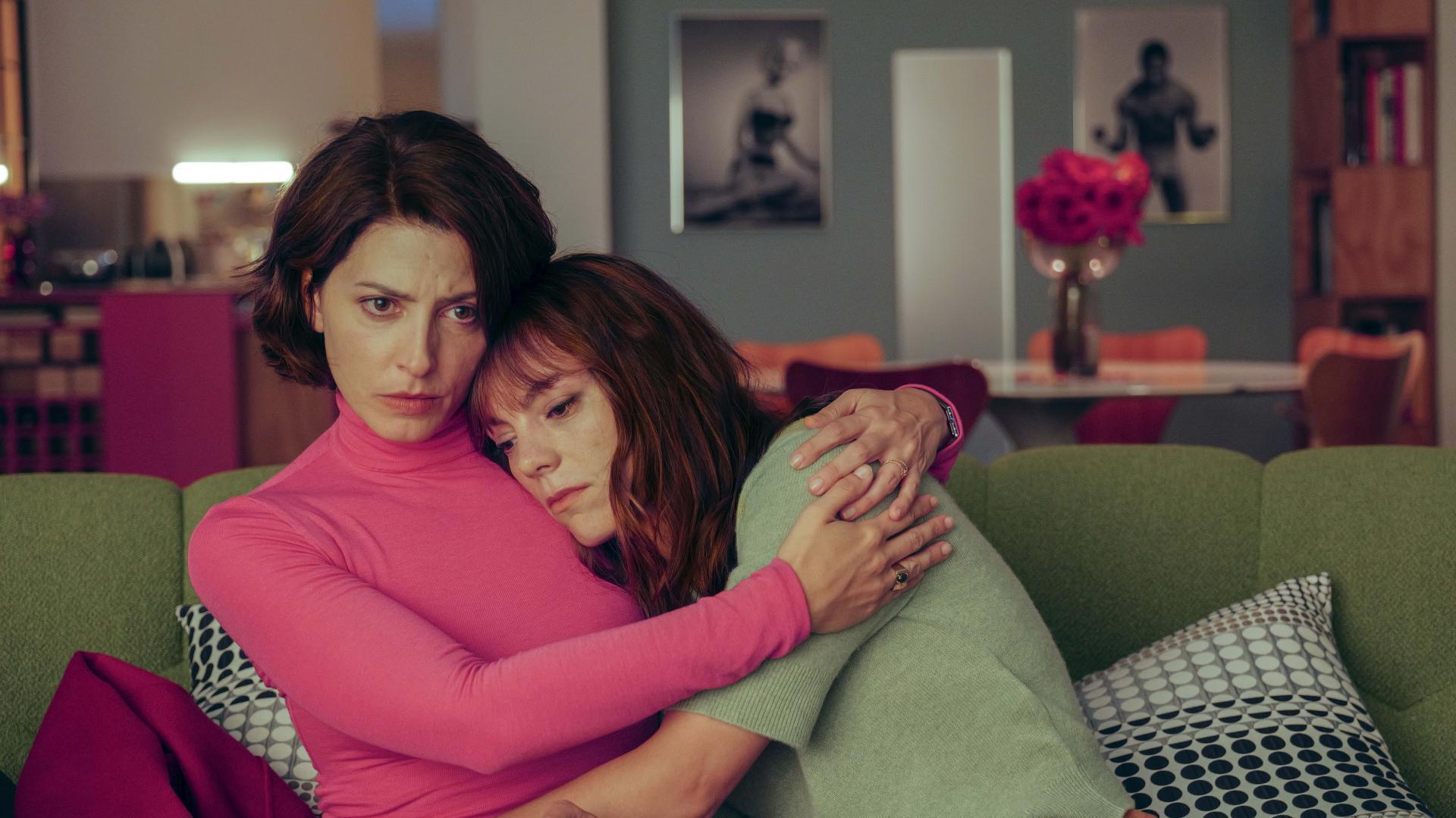 'Amarga Navidad': Almodóvar Desata la Tormenta Crítica con su Nueva Obra Maestra... ¿O no?