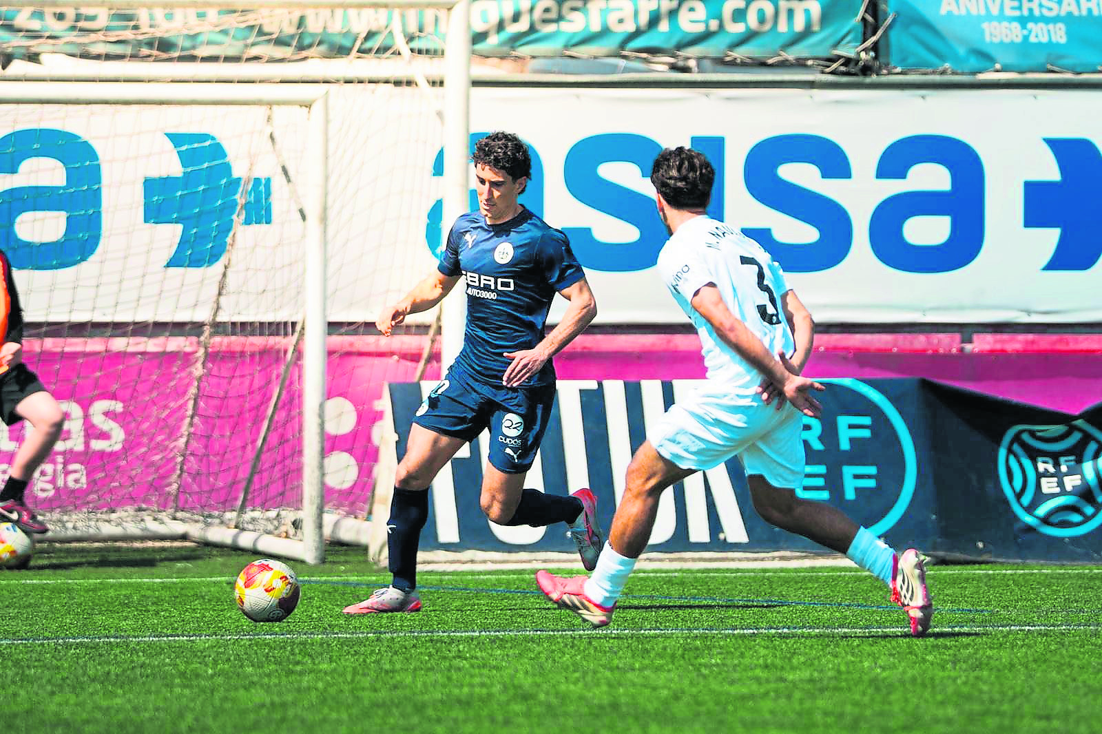 El Atlètic Lleida se aferra a la esperanza tras un empate doloroso El Atlètic Lleida se aferra a la esperanza tras un empate doloroso