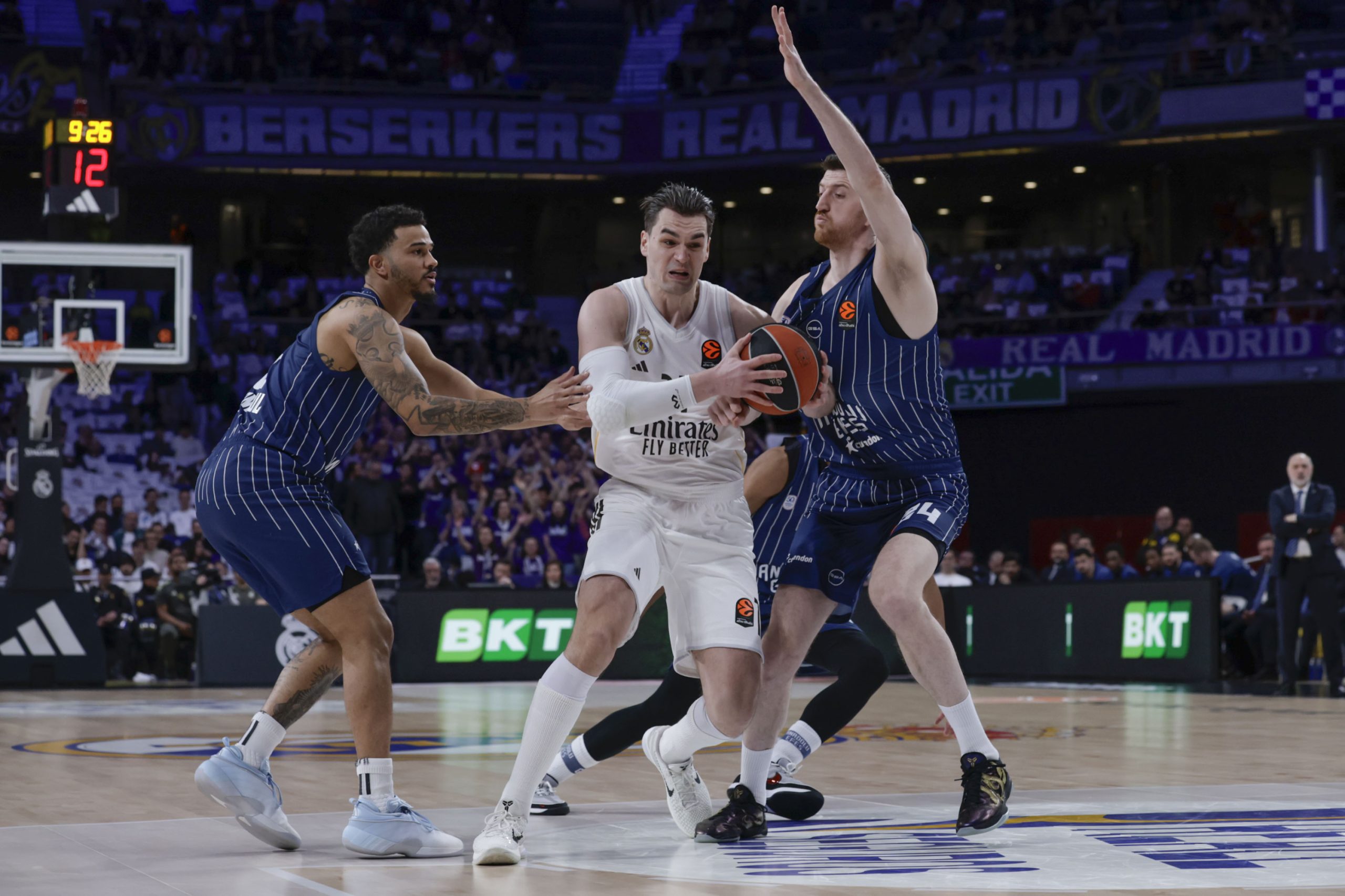 El Real Madrid Imparable: Triunfo Convincente en el Movistar Arena