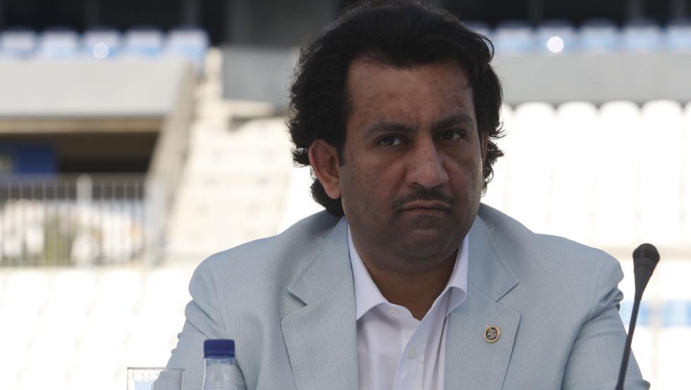 La Justicia Persigue al Jeque Al-Thani: Orden de Captura Internacional en Su Contra
