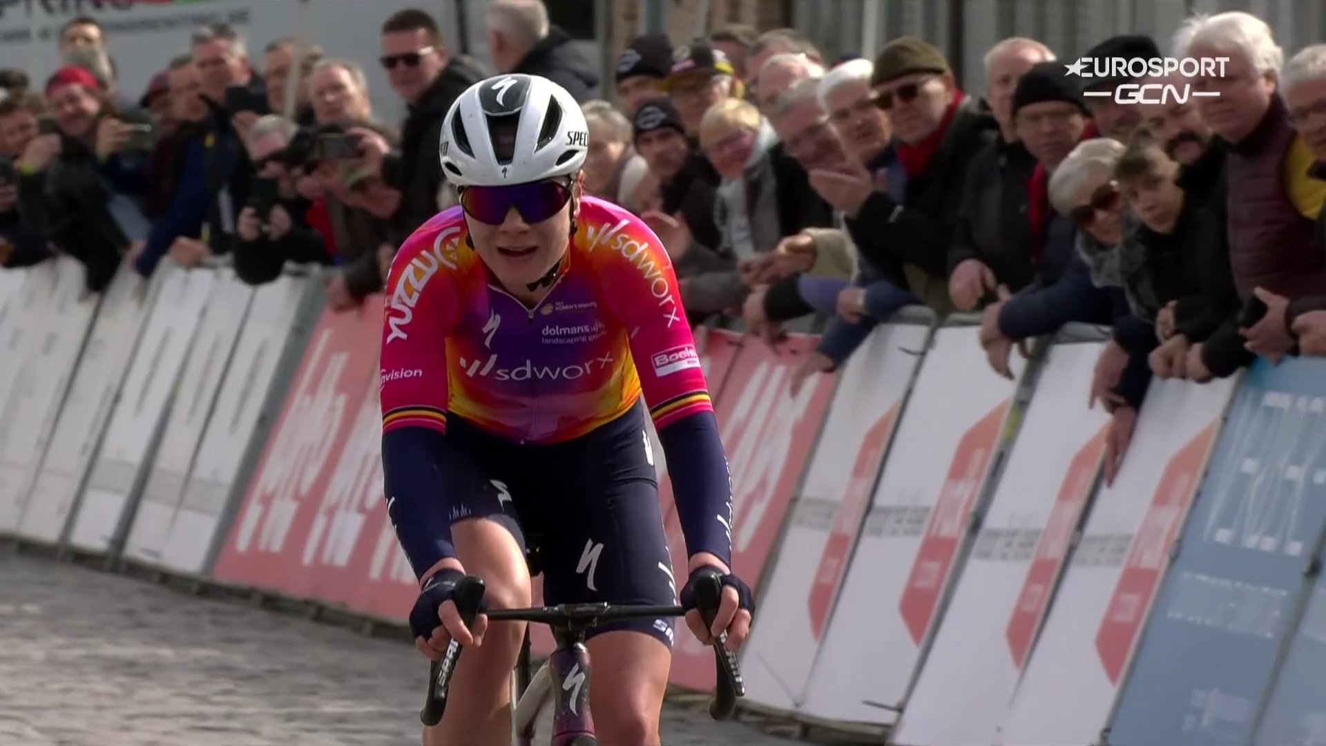 The Great Battle of the Tour of Flanders: Lotte Kopecky Seeks Her Fourth Victory