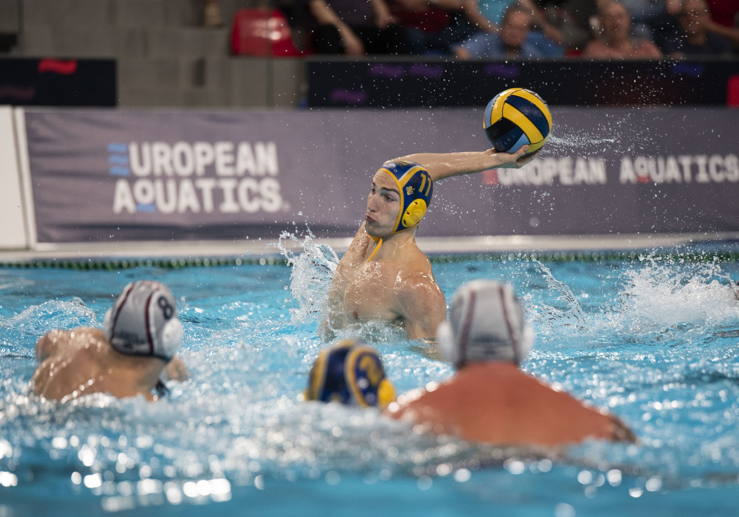 El Barceloneta busca sellar su pase a semifinales en un duelo clave ante Brescia