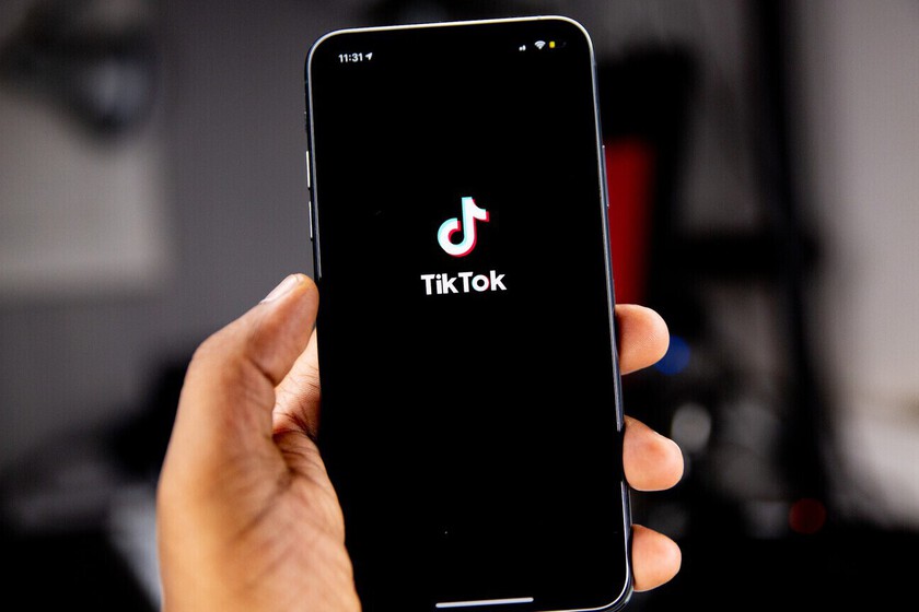 El Supermercado del Futuro: TikTok, IA y Restaurantes Integrados Redefinen la Compra