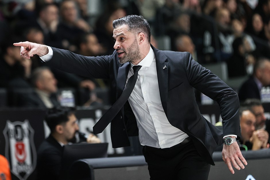 Alimpijevic, Maestro de la Eurocopa: Un Reconocimiento que Hace Historia