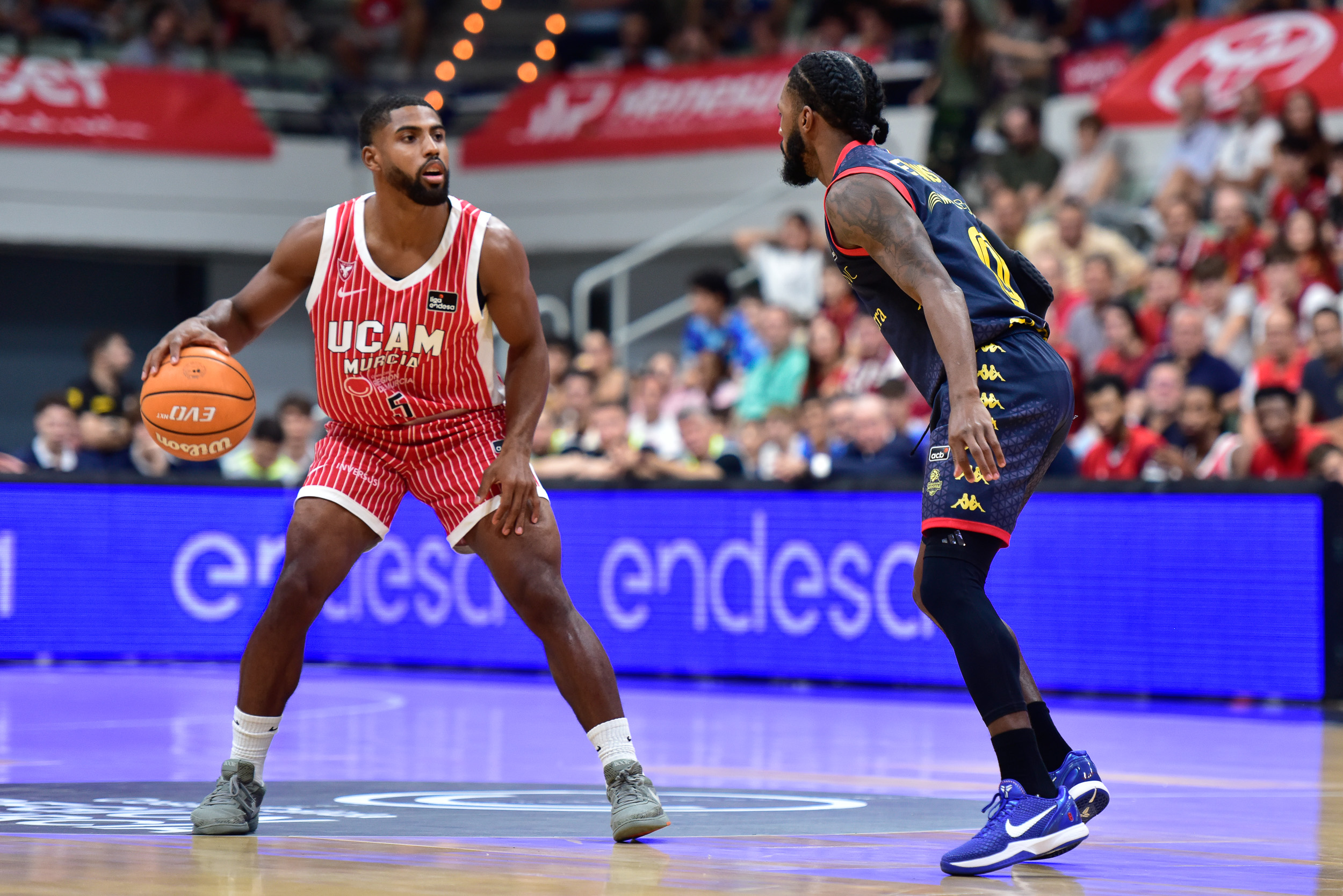 ¡DeJulius Deslumbra en la Liga Endesa y se Corona MVP por Tercera Vez!