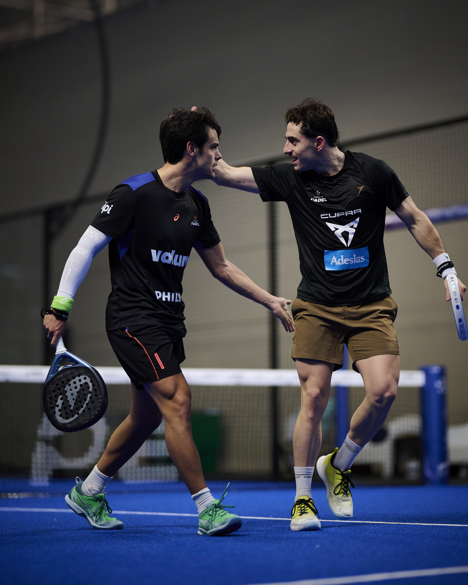 Intensa batalla en Bruselas: Chozas y Libaak luchan por un lugar en octavos