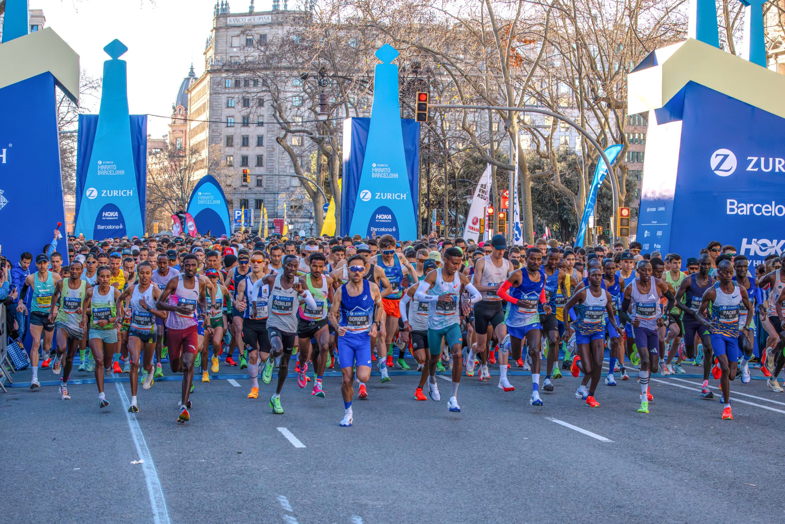 Marzo: El Mes de los Récords y la Élite Corredora Deslumbra en el Asfalto Global