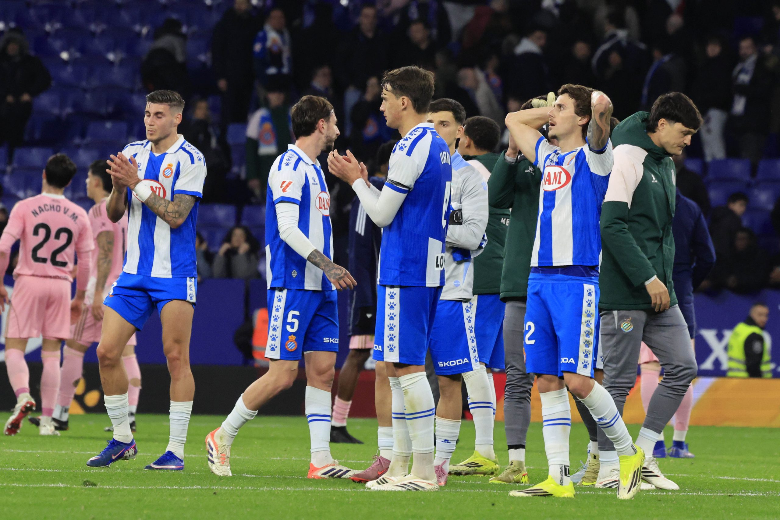 El Espanyol, al borde del abismo: una final contra el Levante en el RCDE Stadium