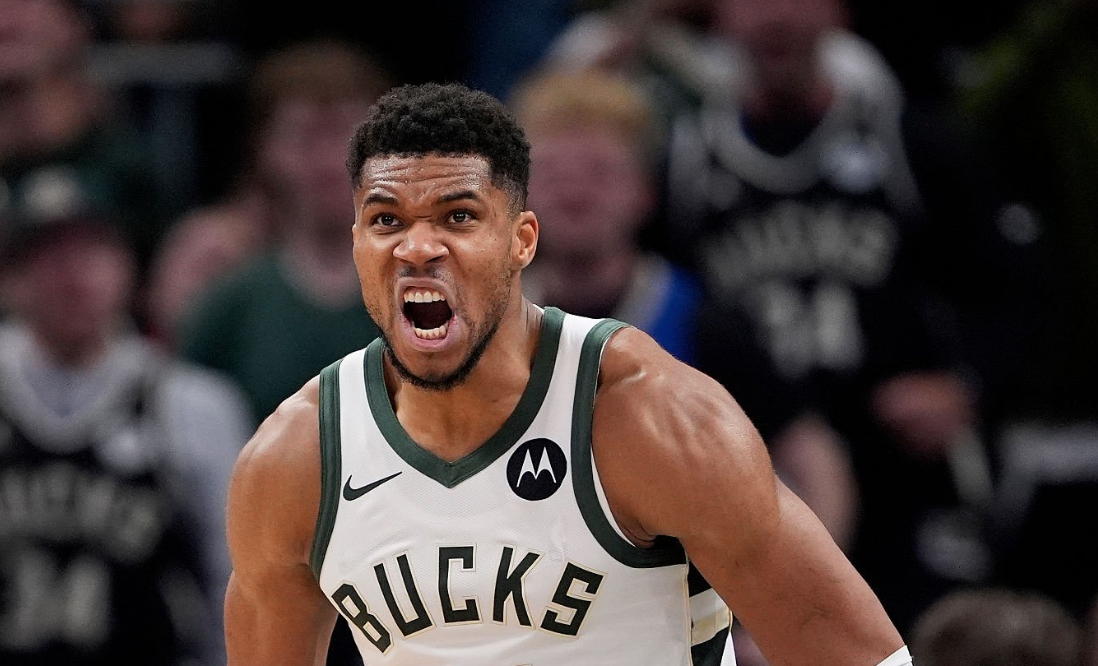 Giannis Antetokounmpo y los Milwaukee Bucks: Un Futuro Incierto