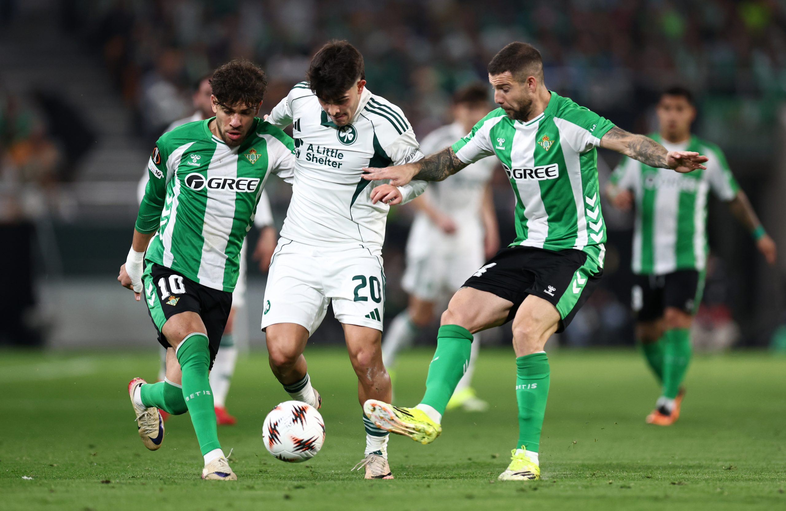 ¡Noche de Cuartos de Final! El Deporte Español se Juega Europa en una Jornada Vibrante