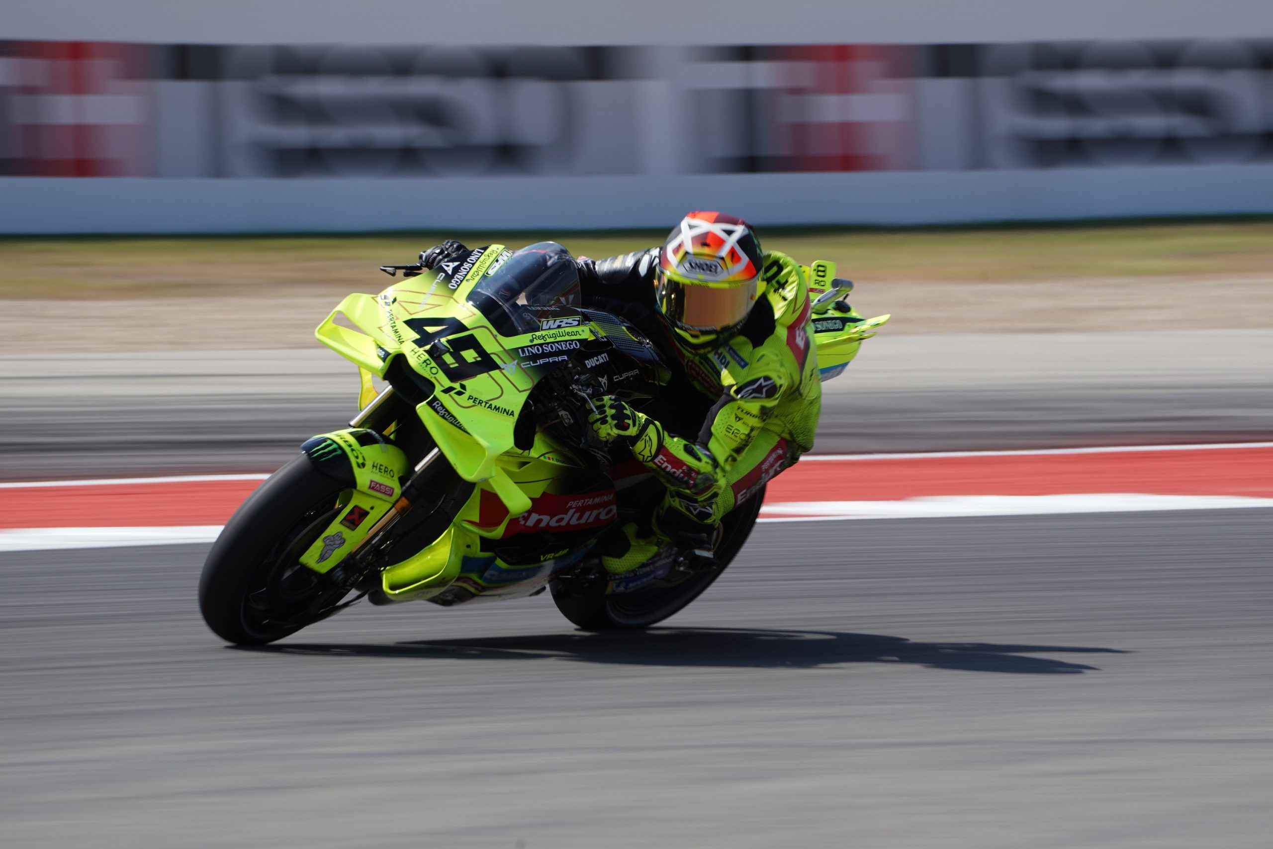 Jerez Desata la Tormenta: Ducati Lanza un Órdago y las Aprilia Responden en un FP1 de Infarto