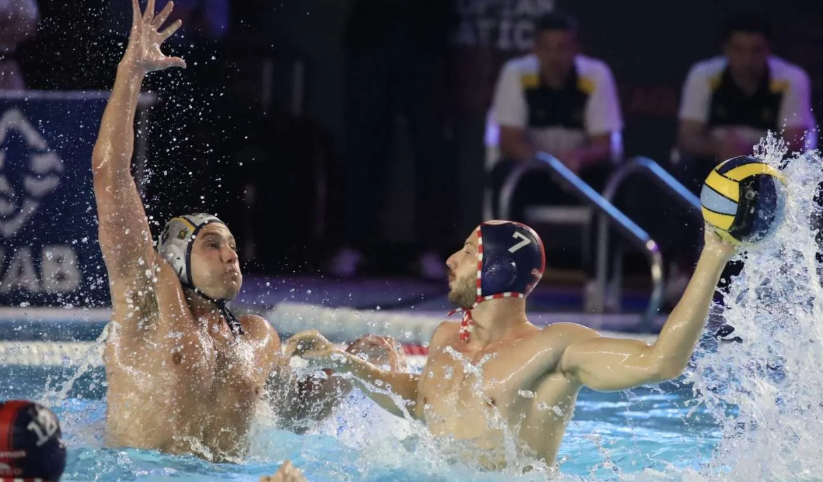 ¡Barça de Waterpolo Deslumbra y Sella un Triunfo Clave en la Champions!