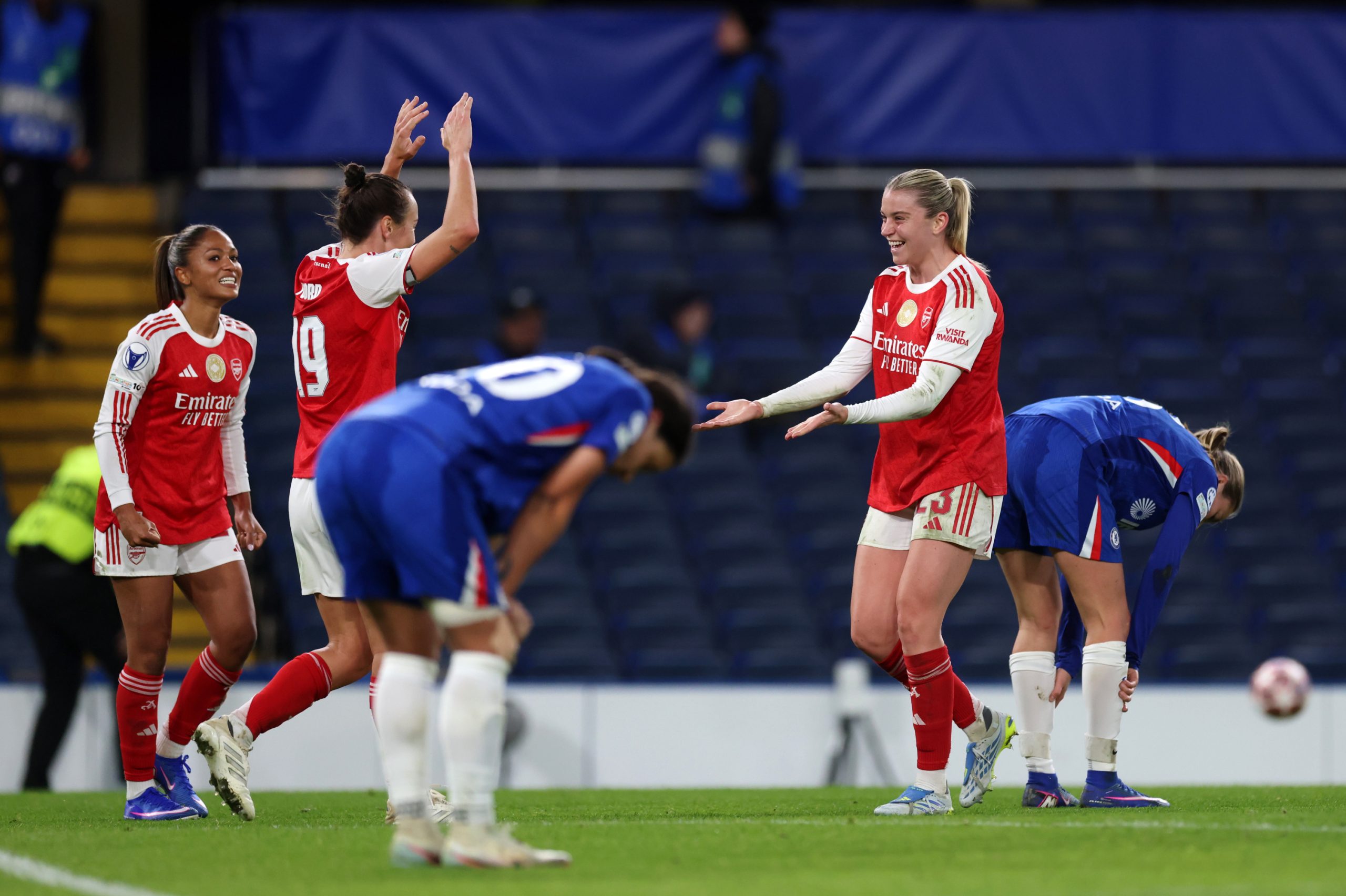 Arsenal Advances to the Semifinals of the Women's Champions League After a Vibrant Duel Against Chelsea Arsenal Advances to the Semifinals of the Women's Champions League After a Vibrant Duel Against Chelsea
