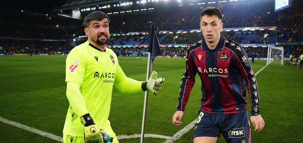 Emotional return to Anoeta: Matthew Ryan and Olasagasti face their past