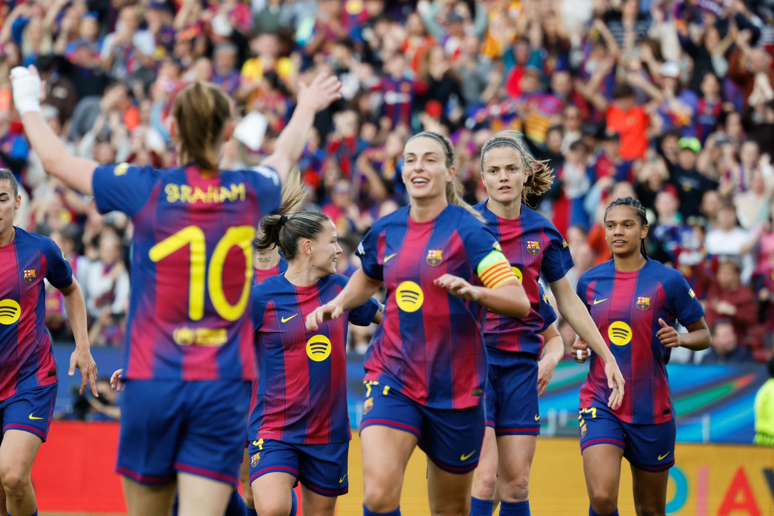 El Barcelona Humilla al Real Madrid con una Goleada Histórica en Champions