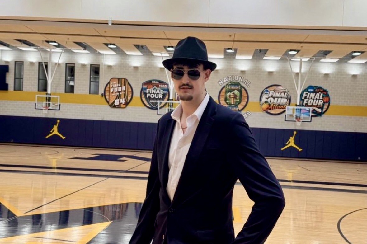 Aday Mara: The Spanish Unicorn Dazzles in the March Madness Final Four with His Own Style