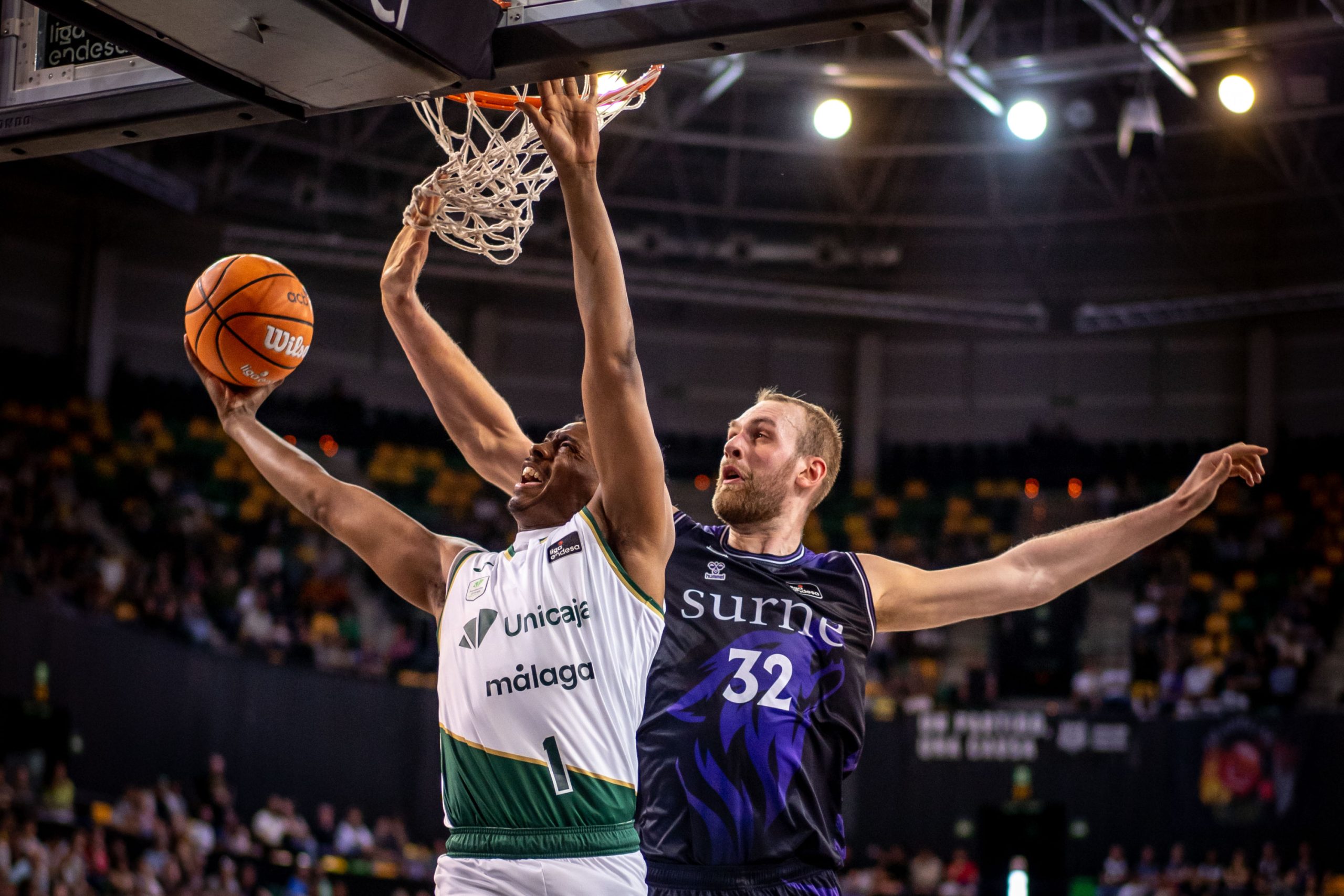 Surne Bilbao hits the table and ignites the fight for the playoff!