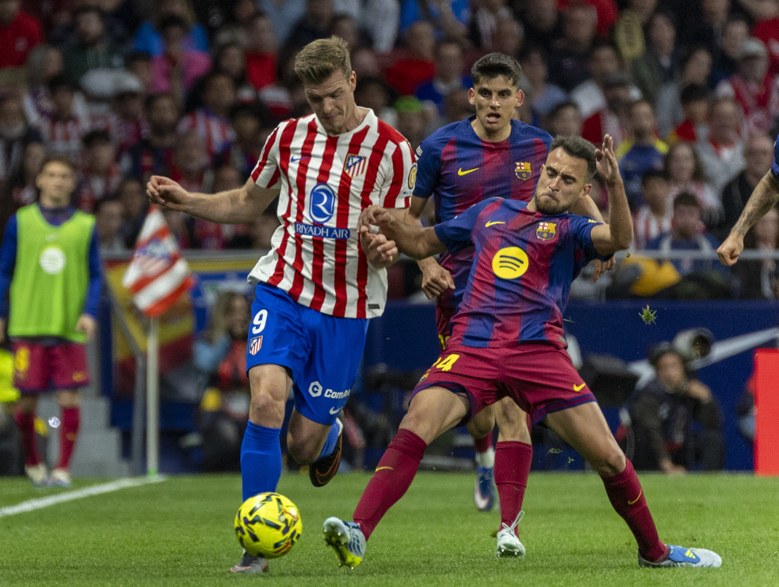 ¡Bombazo en el Camp Nou! Flick sorprende al Atlético con un once de gala para la Champions