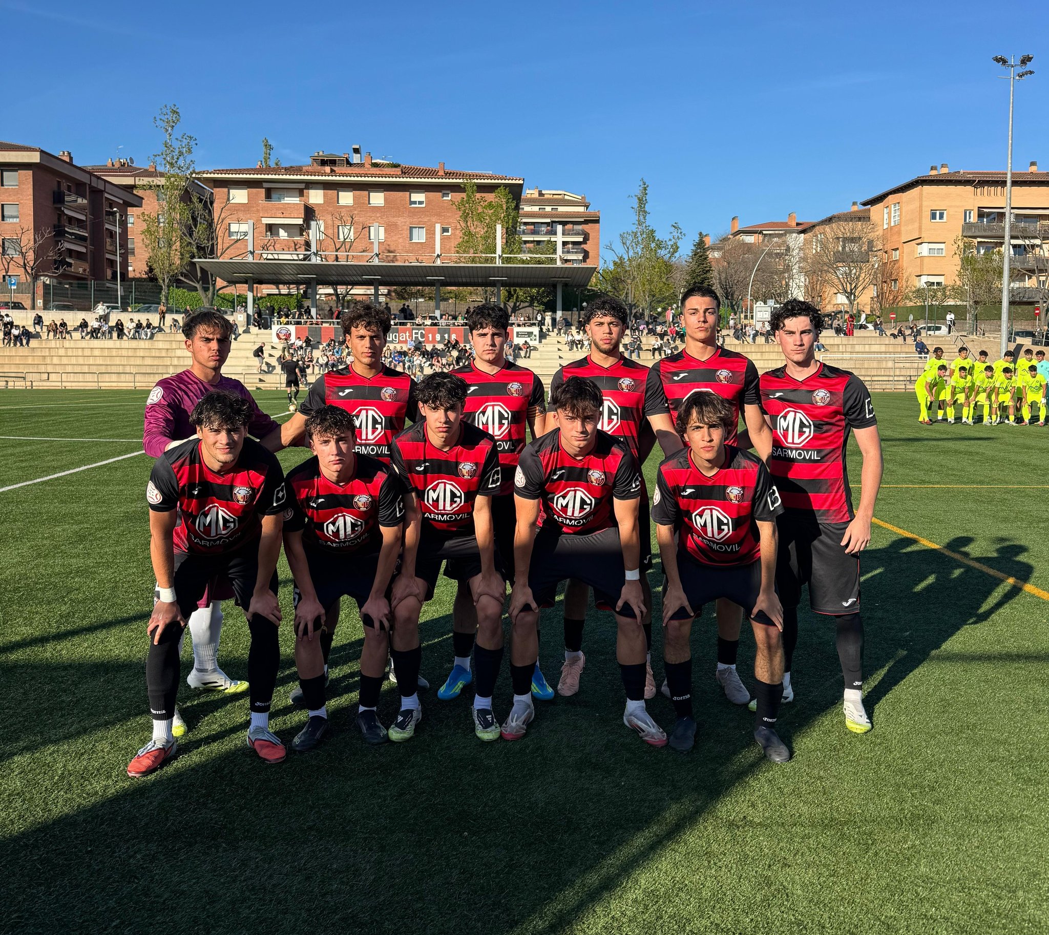 Sant Cugat se impone con autoridad y mantiene viva la lucha por la permanencia