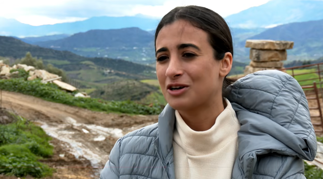 Alba, la joven ganadera que rompe barreras en Andalucía