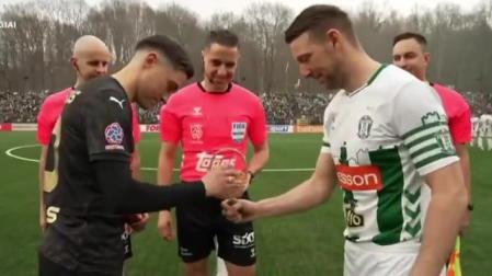 ¡Adiós a la Moneda, Hola a los Huevos! La Pascua Lituana Inunda la A Lyga con una Tradición Sorprendente