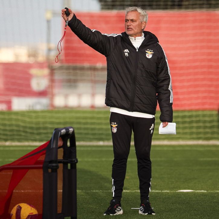 Mourinho, ¿un regreso soñado o un fantasma del pasado para el Real Madrid?