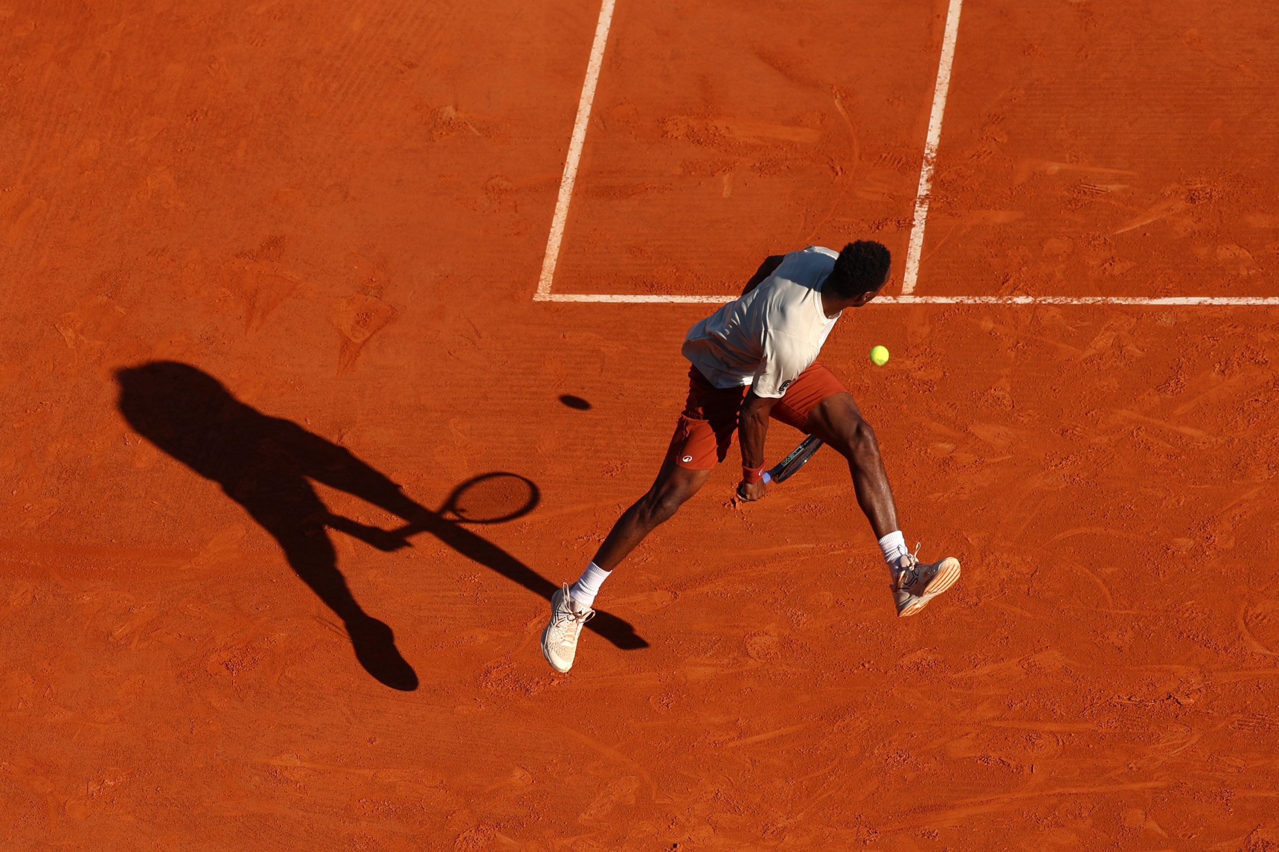 Monfils: El Adiós de un Artista del Tenis que Conquistó Corazones en Montecarlo
