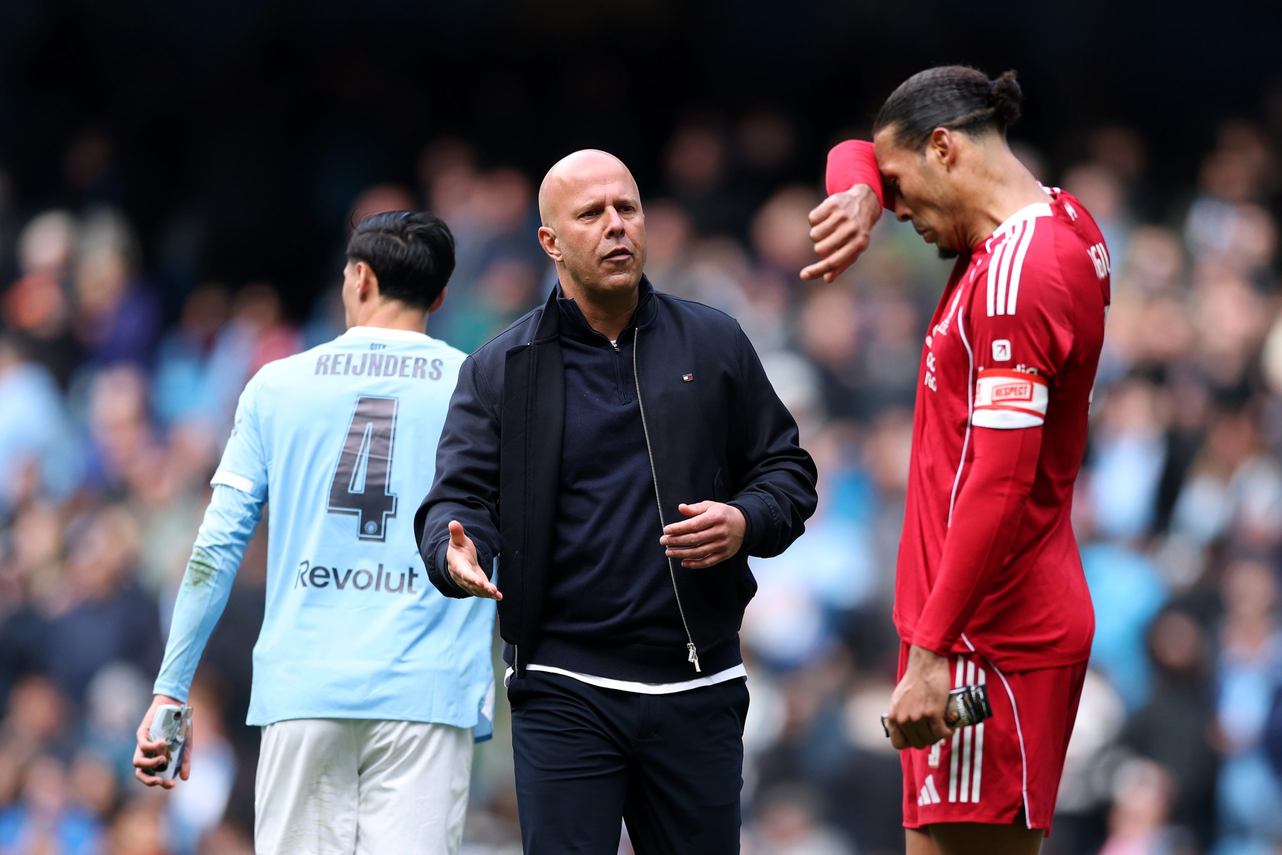 El Liverpool, en la Cuerda Floja: ¿El Fin de la Era Slot y el Sueño de Xabi Alonso?