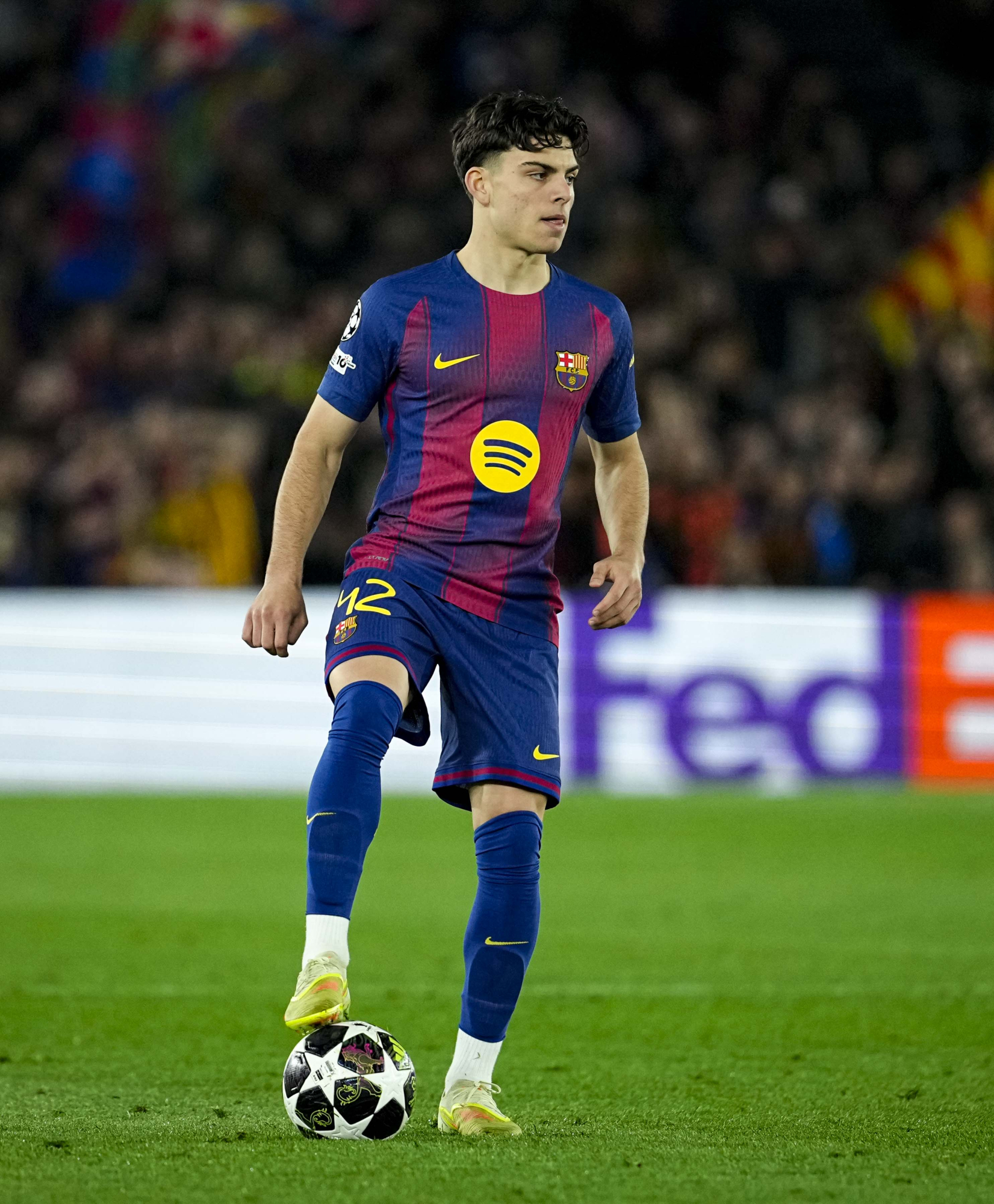 Derbi de alto voltaje: Barça Atlètic y Espanyol B se juegan el futuro en la Segunda Federación