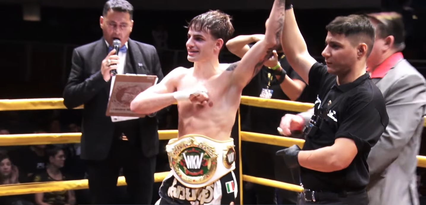 Álex Usieto: El joven prodigio del muay thai conquista Argentina
