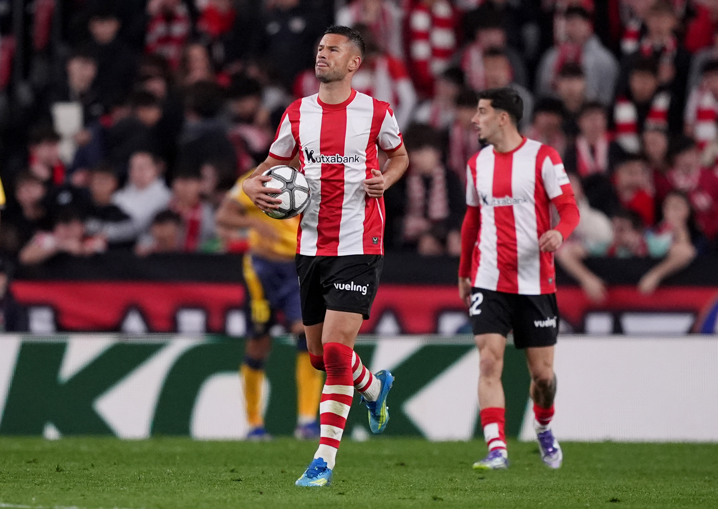 Athletic: La Chispa de Yuri y Guruzeta Ilumina San Mamés en un Fin de Semana Agridulce