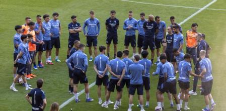 Sevilla se viste de gala: La Real Sociedad aterriza con la mirada puesta en la gloria