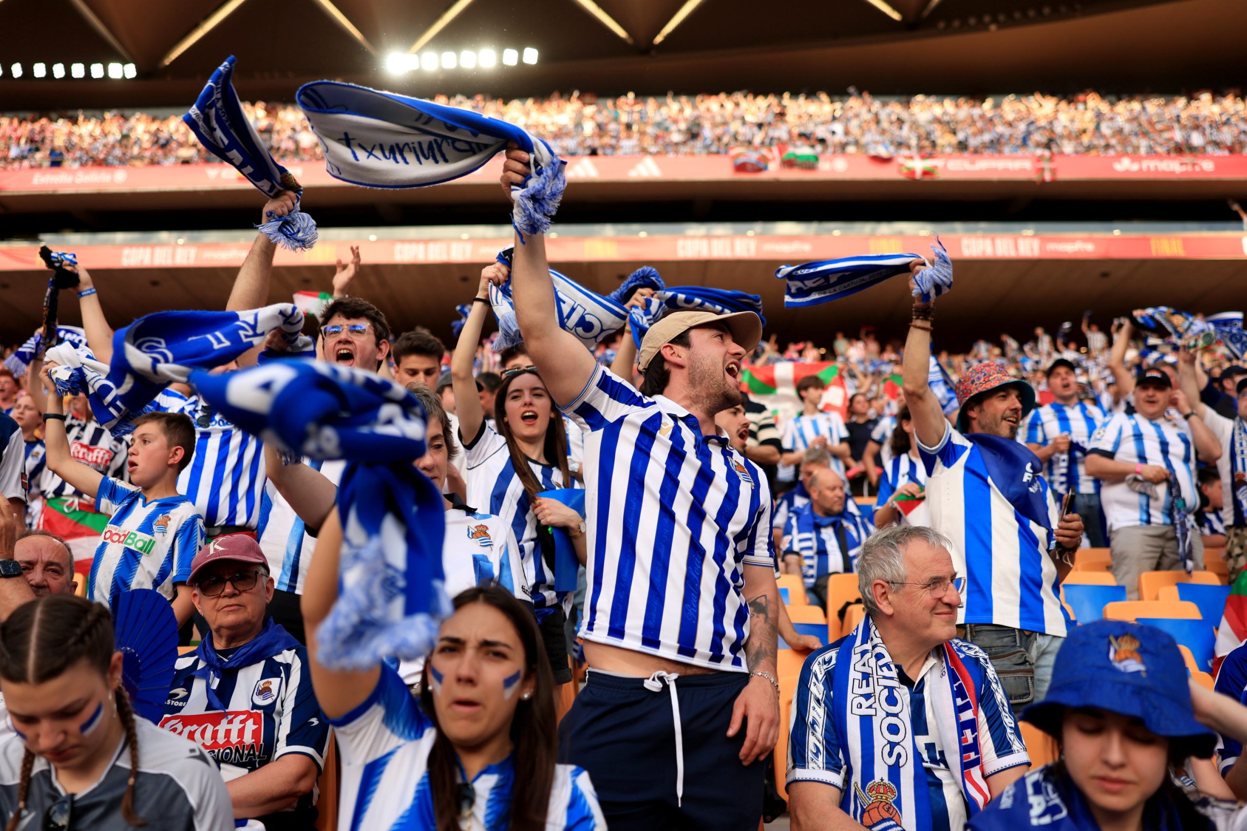 La Real Sociedad brilla en Sevilla: una final para recordar