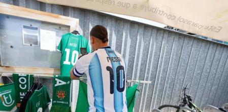 Messi, el Rey Midas del Nou Municipal: El Cornellà Transforma su Realidad con la Llegada del Ídolo