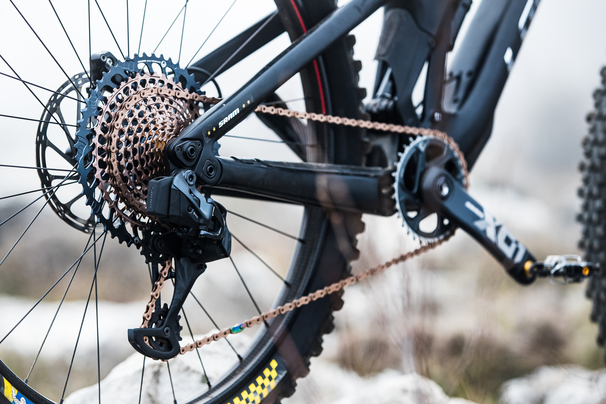 SRAM Eagle 1x12: El Gigante de la Transmisión MTB Dice Adiós para Dar Paso a una Nueva Era