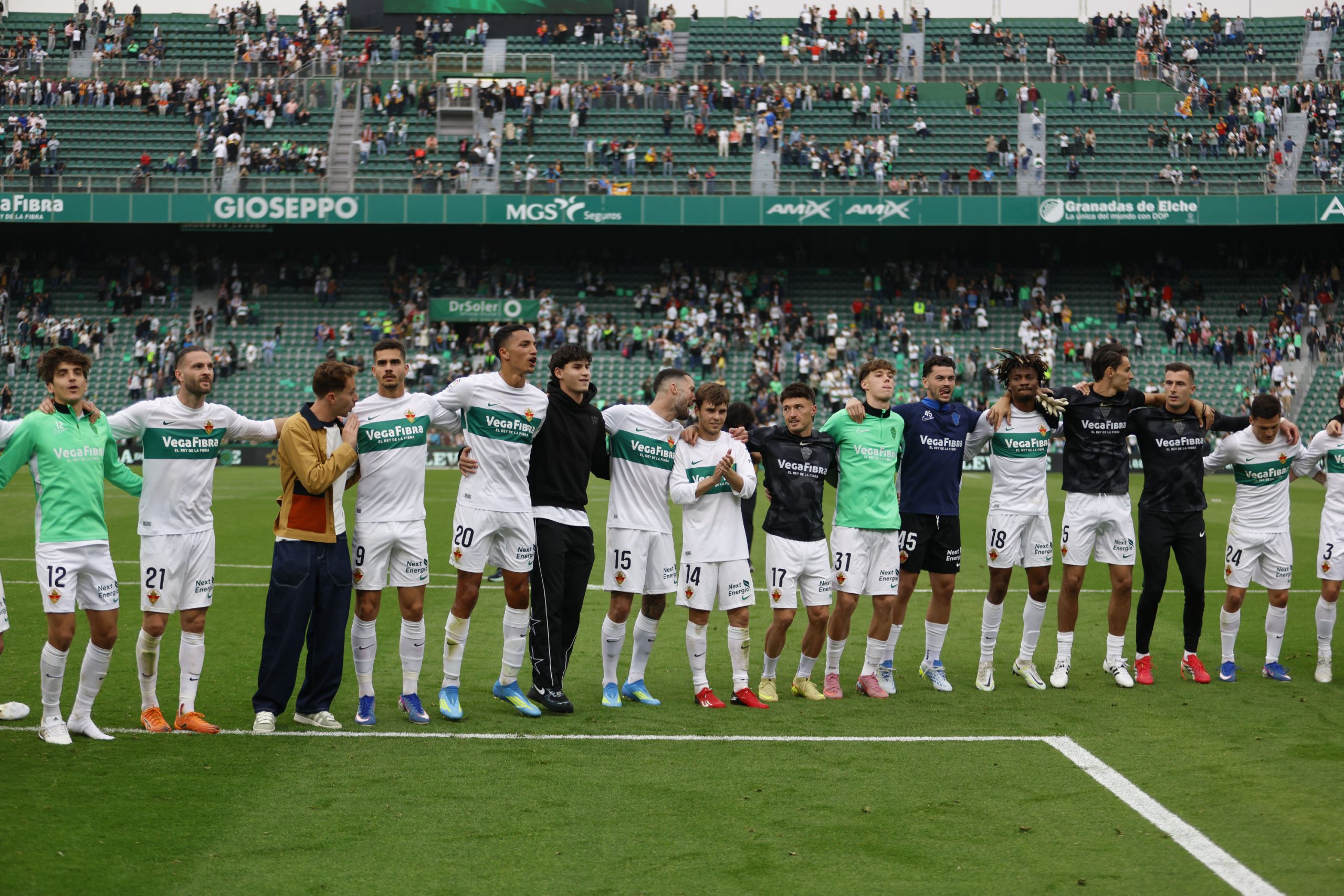 Elche y Atlético de Madrid: Un Duelo que Revive Recuerdos de la Cantera