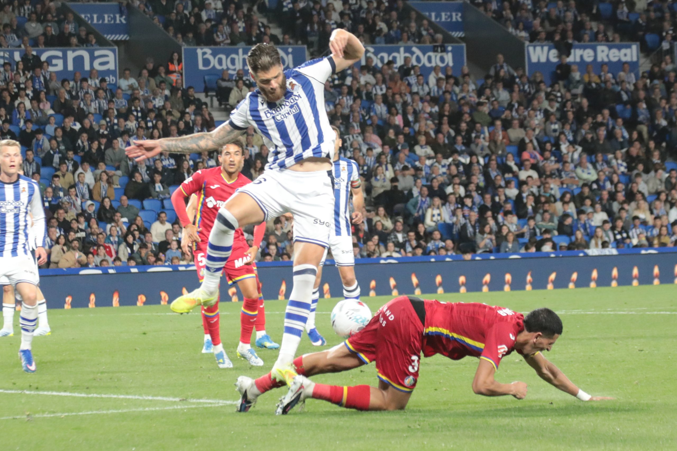 ¡Sorpresa en Anoeta! Caleta-Car, libre para jugar contra el Rayo tras un giro de guion inesperado