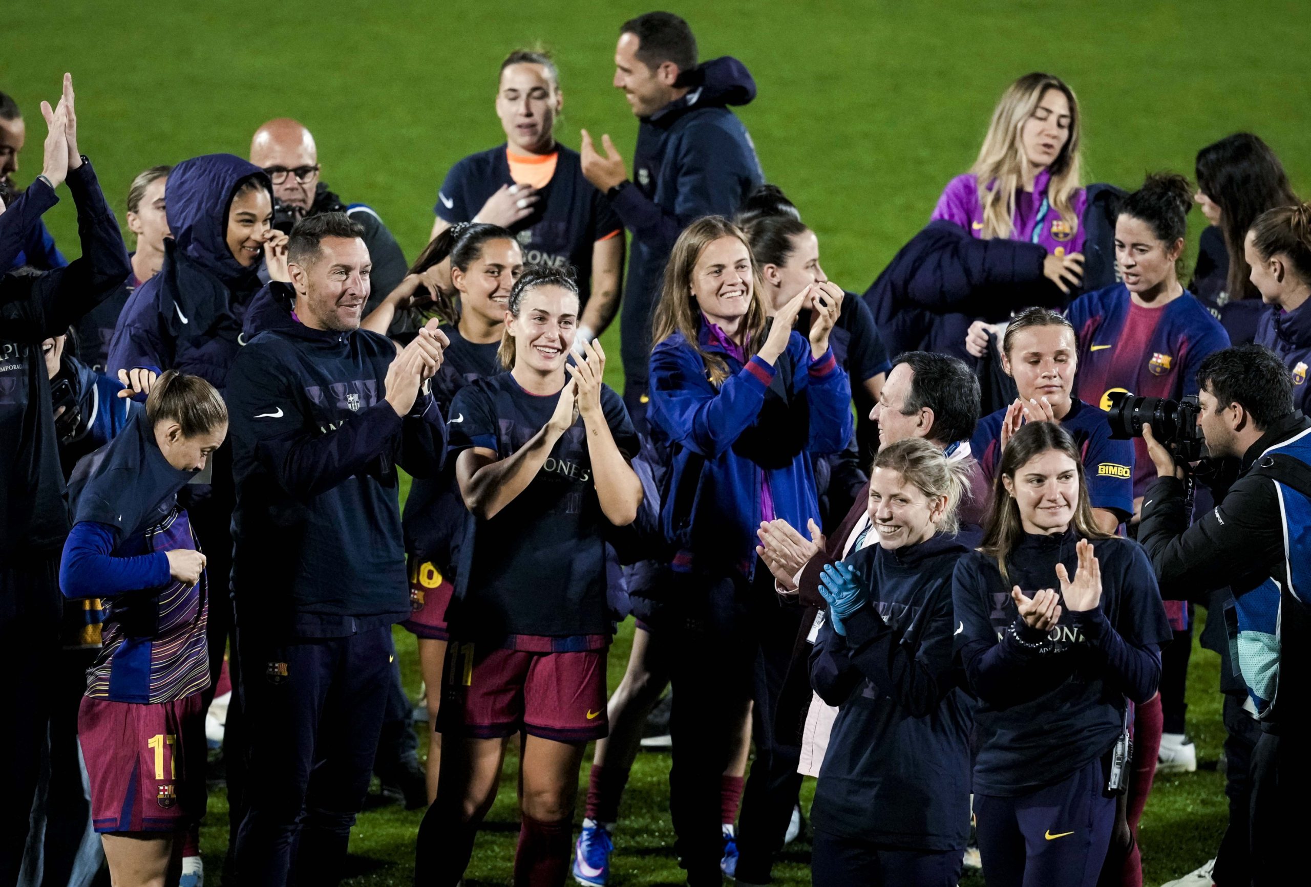 El Barça Conquista su Séptima Liga Consecutiva en un Derbi Histórico