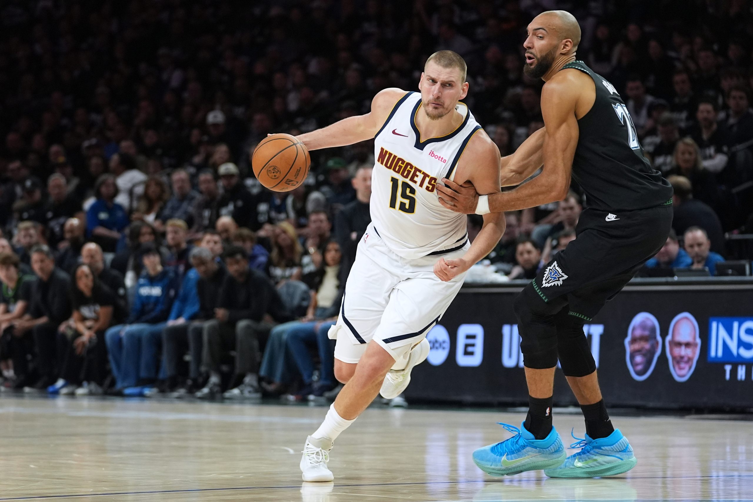 Timberwolves Desmantelan a los Nuggets: Un Capítulo Épico en los Playoffs