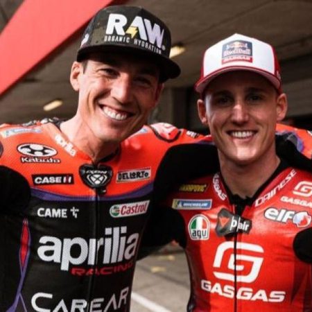 El reencuentro en el Balaton Park de los retirados Aleix y Pol Espargaró