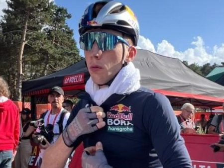 Roger Adriá: «Estoy súper contento de ganar en España y sacarme la espinita en Burgos»